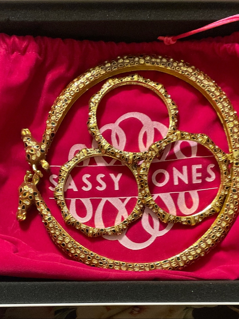 Sassy Jones Samba Hinge Bib - Giraffe & Samba 3 Small/Medium Bracelet Giraffe